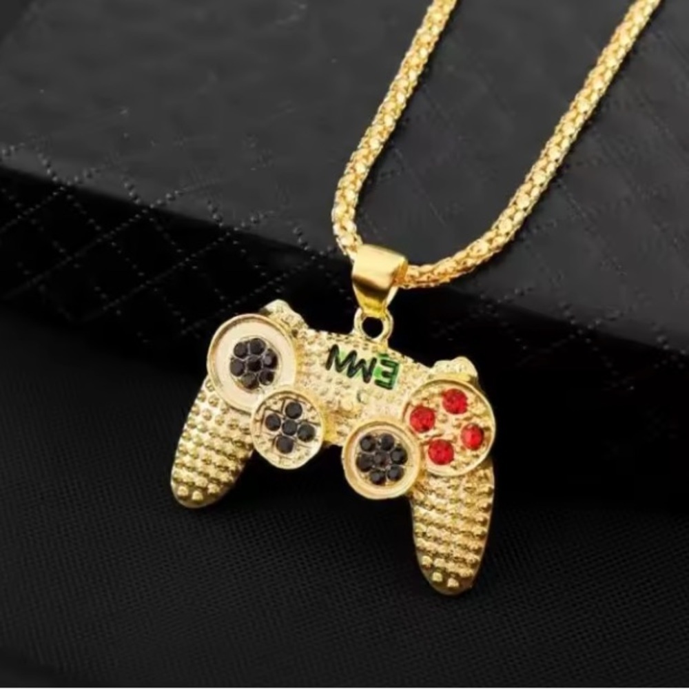 Gamepad Steel Necklace for Men. - Picture 3 of 4